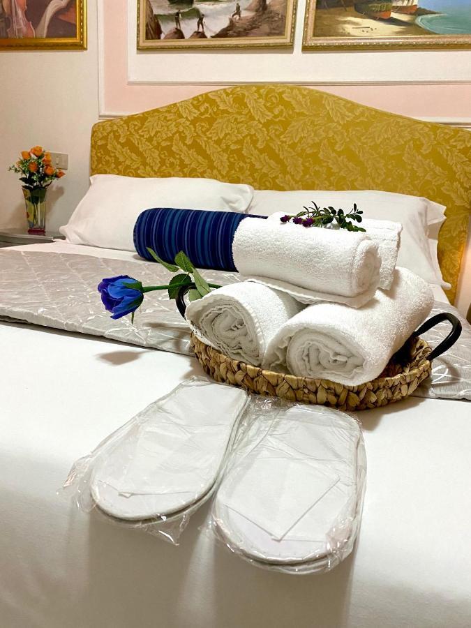 Sperlonga Paradise Villetta ภายนอก รูปภาพ